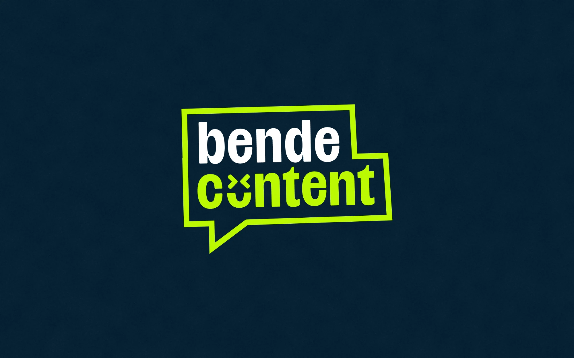 Voorkant van het visitekaartje van Bende Content: het logo op navy